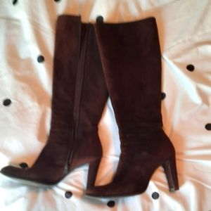 STUART WEITZMAN Knee High Boots in Brown